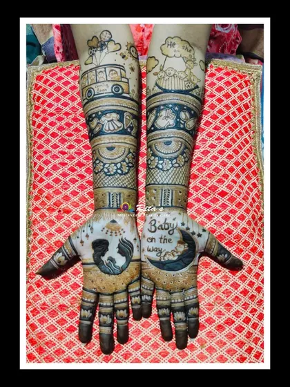 The full view of a baby shower mehendi, showing all the cute and personalized elements.