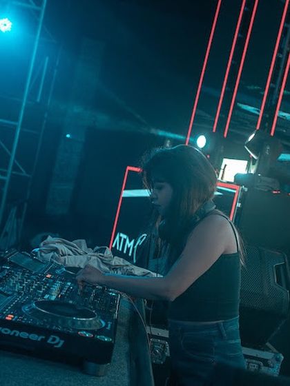 Rash - Bollywood & Commercial DJ High-Energy Club Nights photo 13