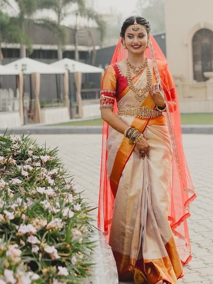 Anthariya by Nidhi Gowda - Custom Bridal & Occasion Wear Grand Bridal Sarees & Muhurtham Wear photo 13