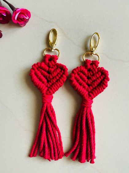 A pair of red heart keychains. These make a great matching gift for couples or best friends.