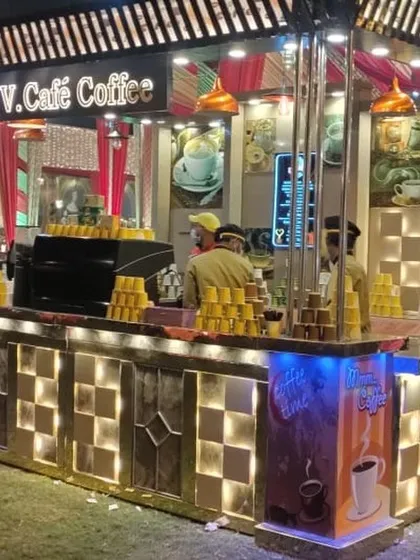 My live V.Café Coffee station, fully equipped for a large wedding event. My baristas serve freshly brewed coffee, providing a premium café experience that guests always appreciate.