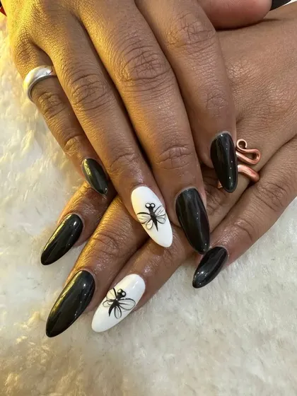 Another angle of the wacky and wonderful dragonfly nails. I can create any design you can dream of.