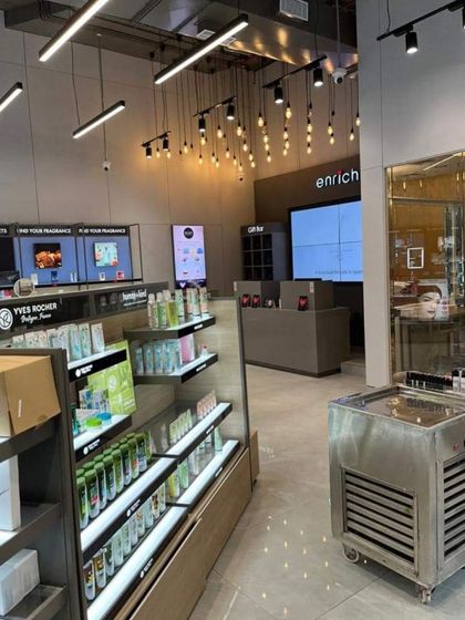 Sameline Interiors - Commercial Interior Design Salon & Spa Interiors photo 19