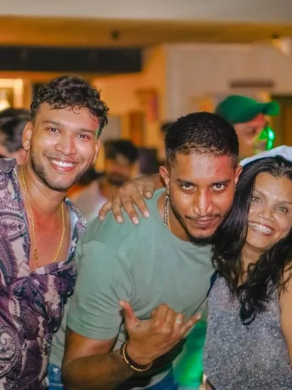 I'm just the fuel to your fire. Posing with happy guests at Flo Church Street.