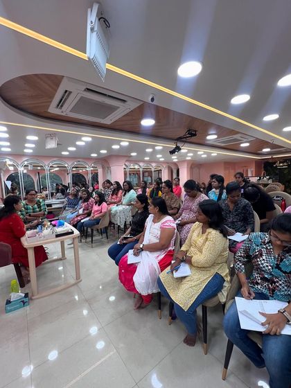 Asmitha Makeover Artistry - Professional Beauty Artist Courses Additional Work & Studio Life photo 15