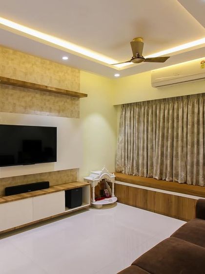 Living & Dining Spaces photo 4