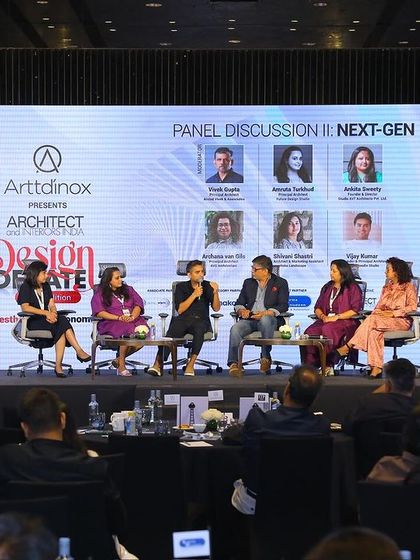 The panel in action, discussing the future of design and the challenges of the industry.