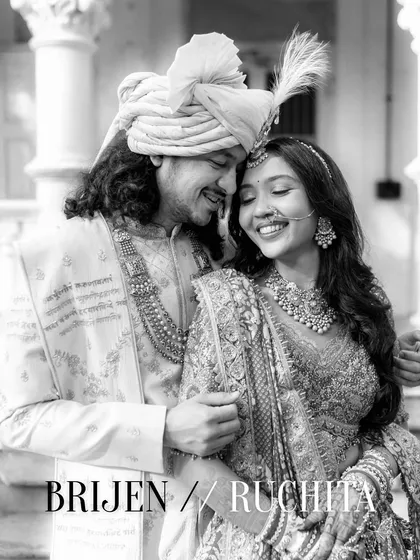 In the quiet moments, love speaks the loudest. This black and white portrait is about capturing the timeless elegance and deep connection between two souls, stripping away everything but the emotion.