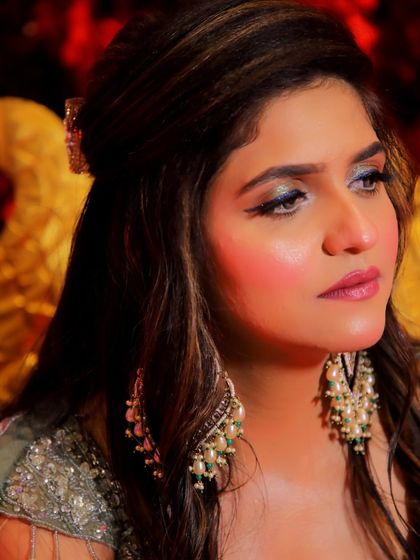 Pre-Wedding Fun: Haldi & Mehendi Looks photo 12