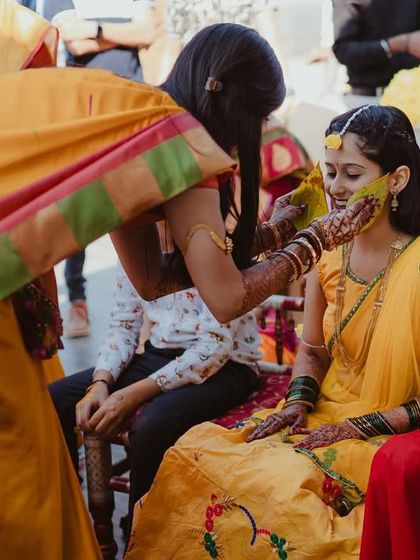 Haldi & Mehendi: Colors & Laughter photo 55