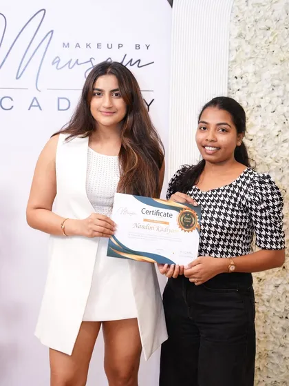 Congratulations to our latest graduate from the 2-Month Bridal Pro Course! Wishing you the best of luck for your bright future.