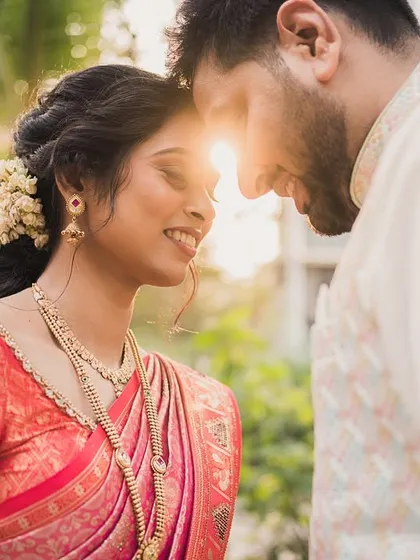 Bathed in the golden light of sunset, Rinkle and Mayur share a quiet moment during their engagement shoot. We use natural light to create soft, romantic, and timeless couple portraits.