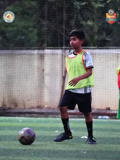 Game awareness in action. We create environments where young players can develop their tactical understanding of football.