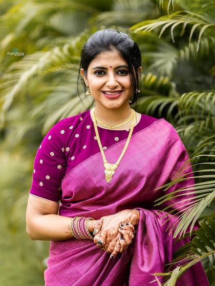 Aishwarya Rangarajan - Live Musical Performance Elegance in Ethnic Wear photo 29