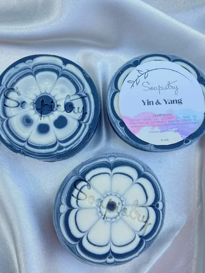 My Yin & Yang soap, with its intricate black and white floral pattern. It represents the balance I try to achieve in my formulas: deeply cleansing yet gently moisturizing.