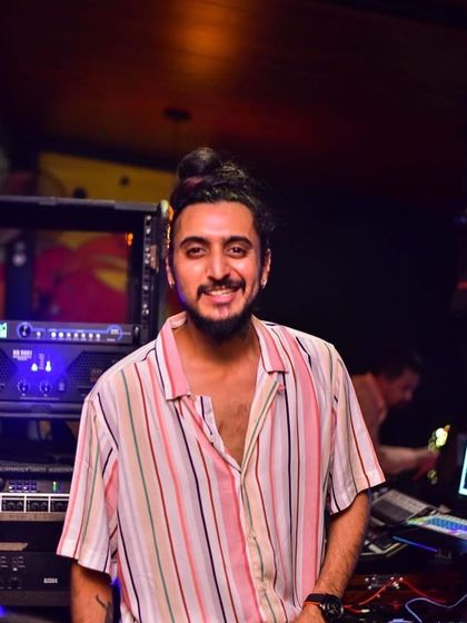 A portrait in a different style, showing that I can adapt my look for any event, from casual clubs to more formal parties.