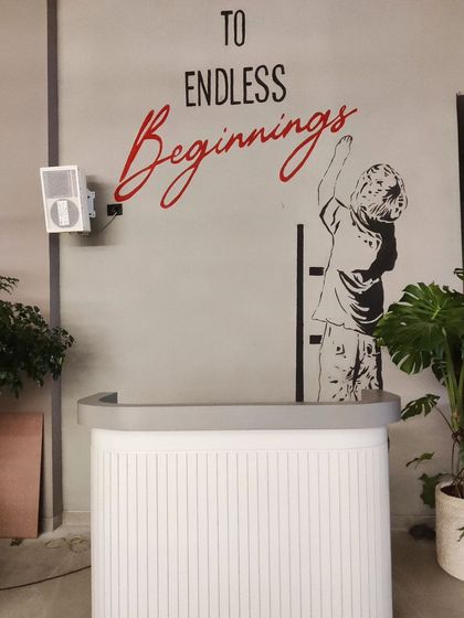 Mirakhi Design Studio - Custom Wall Art & Murals Custom Murals for Cafes & Studios photo 8