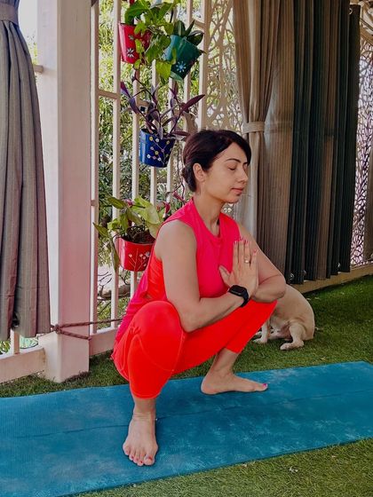 Day 7 is for Maa Kalaratri, the fierce slayer of shadows. We practice Malasana (Garland Pose), a deep, earthy squat that grounds you in your truth and helps release fear stored in the hips.