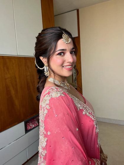 Soft & Radiant Glam photo 18