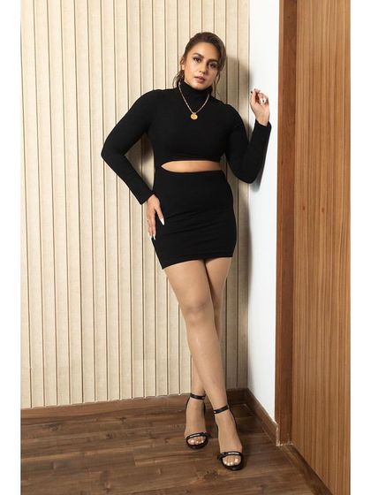 Show-Stopping Gowns & Cocktail Dresses photo 40