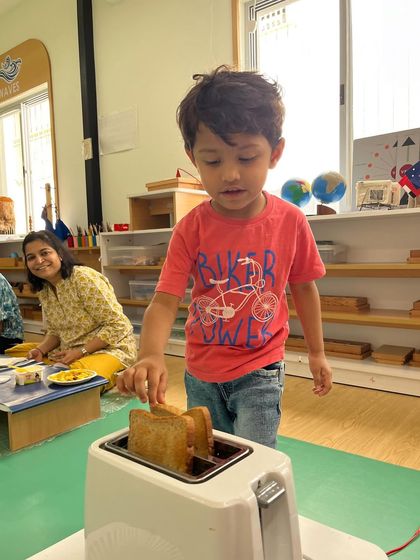 Evolve Montessori - Montessori Preschool Program Curious Hands, Happy Minds photo 65