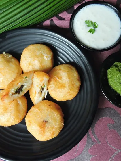 This Ganesh Chaturthi, celebrate with your family by ordering our delicious Farali Patties, a perfect snack for the festival.