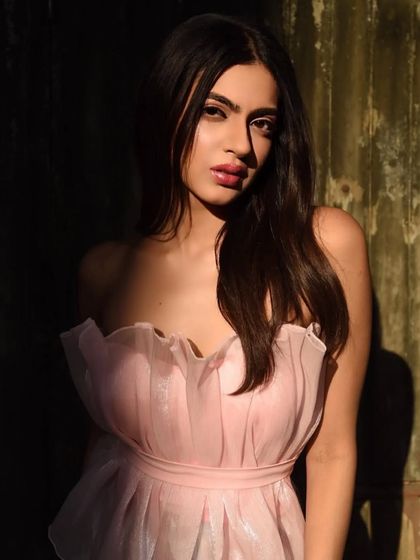 Editorial & High-Fashion photo 27