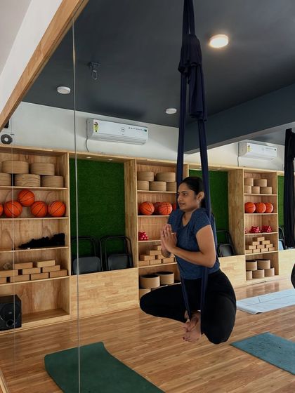 Hamsa Yoga - Group Yoga Classes Aerial Yoga: Fly & Flow photo 18