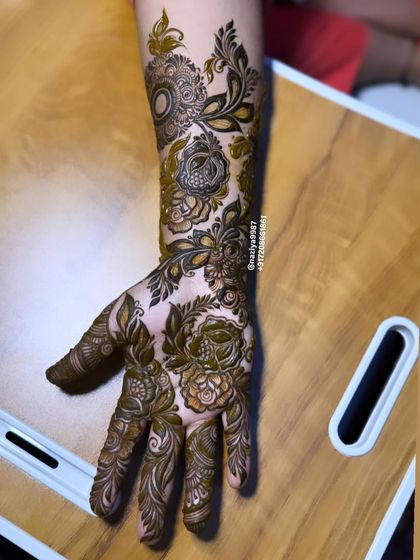 Intricate Floral & Paisley Designs photo 12