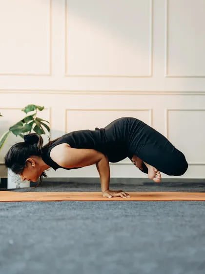 Strength, focus, and calm come together on the mat. We guide you through powerful poses like Bakasana (Crow Pose) to help you build not just physical strength, but the mental resilience to rewrite your limits.