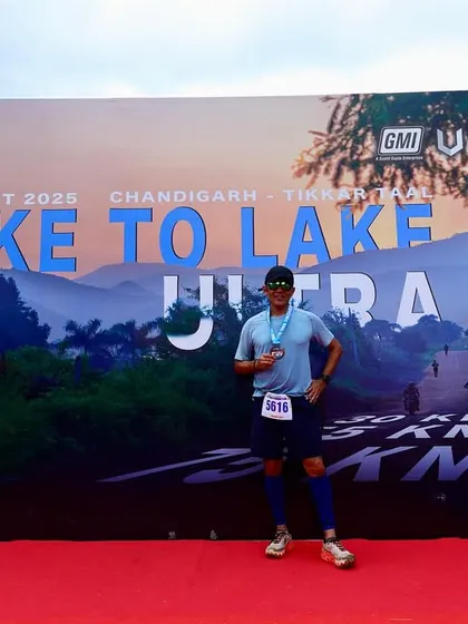 Standing proud at the finish of the Lake to Lake Ultra. This event offers 55km and 75km distances, and I prepare my athletes for every single kilometer.