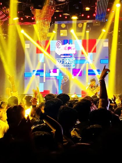 DJ Shams - DJ for Special Events High-Energy Club Nights photo 26