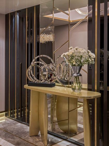 A closer look at the details that define our projects. From custom furniture and lighting to material selection and styling, every element is thoughtfully considered to create a cohesive and luxurious experience.