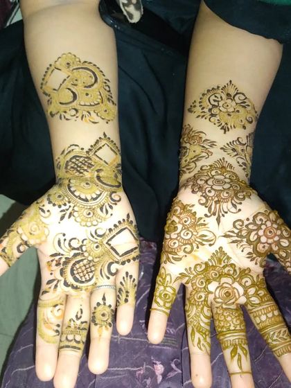 Shaikh Yasmeen - Wedding Party & Guest Mehendi Designs for Family & Bridesmaids photo 22