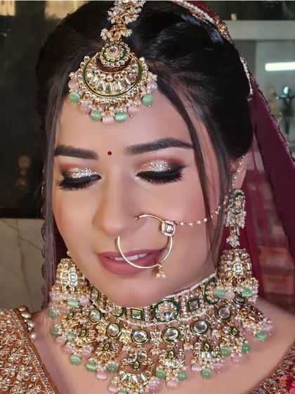 Another shot of my prettiest bride, showing off her beautiful smile and flawless makeup.