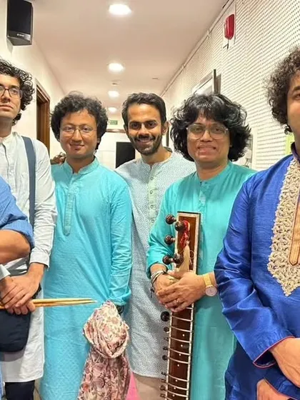 Backstage with the team before a private concert at the Jamshed Bhabha Theatre, NCPA. A big shout out to the organizers for a smooth event.