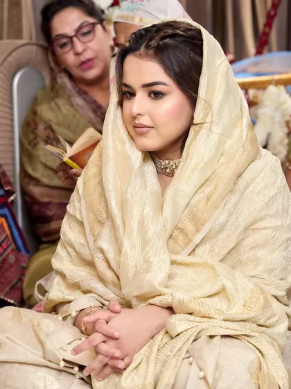 My client Anji looking absolutely surreal and serene during her prayer ceremony. The soft, minimal makeup allowed her natural beauty and the peacefulness of the moment to shine through.