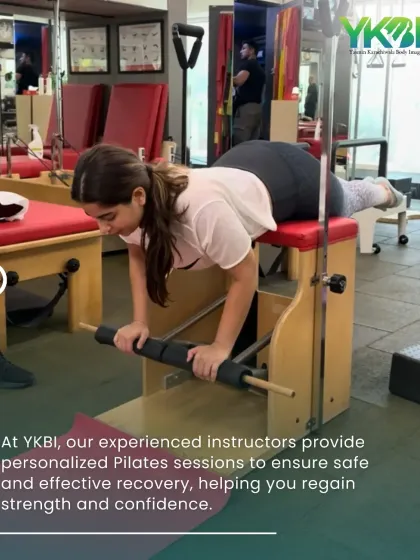 At my studio, our experienced instructors provide personalized Pilates sessions to ensure a safe and effective recovery. We help you regain both your strength and your confidence in your body's abilities.