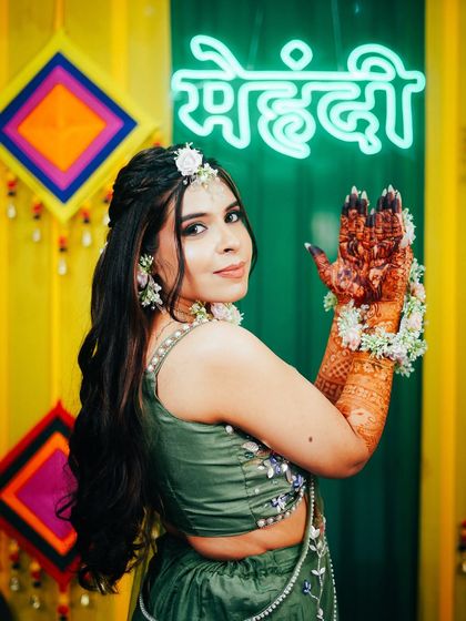 The rich, dark stain of the mehndi is the star here. This is the beautiful result you get from my all-natural, chemical-free henna.