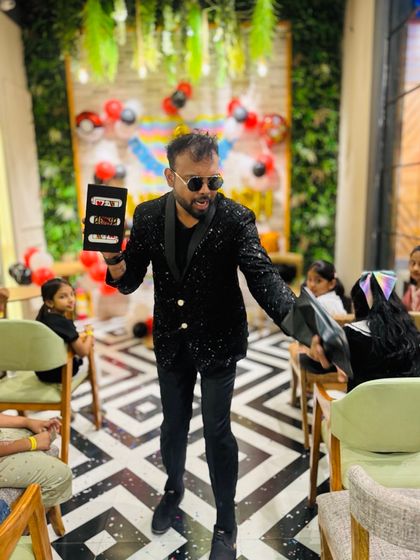 Show Highlights & Action Shots photo 4