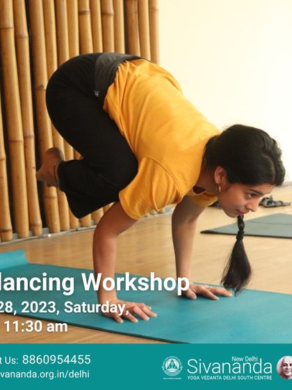 Arm balances like Bakasana (Crow Pose) require concentration and a focused mind. Our balancing workshops are designed to help all levels, from beginners struggling to find stability to advanced students refining their practice.