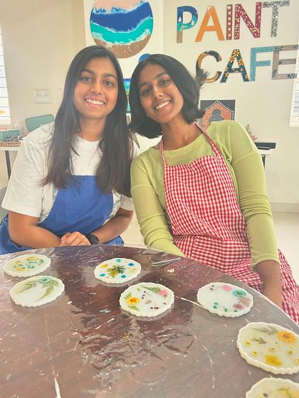 Paint Cafe Studio - Art & Craft Workshops Resin Art: Clocks, Coasters & More photo 96