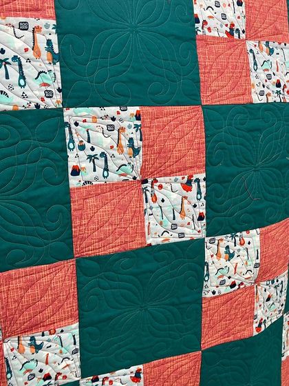 Another detail shot of the dinosaur quilt.