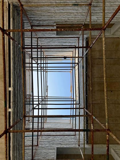 A duplicate of ID 143.