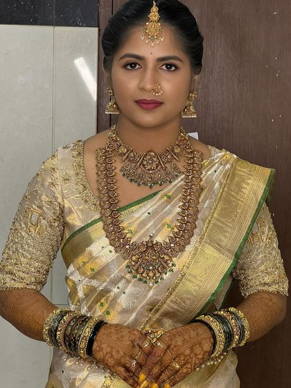 Shwetha Mahadev - Makeup Artistry Training The Art of South Indian Bridal Makeup photo 38