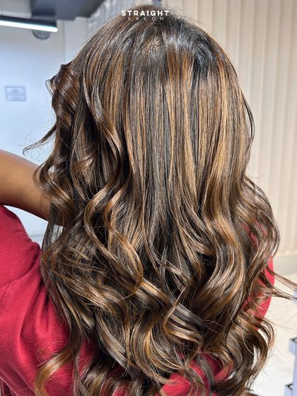 Another view of these vibrant highlights, showing the movement and glow from a different angle.