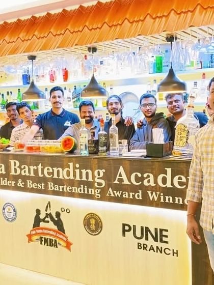 Flair Mania - Bartending & Beverage Academy Molecular Mixology Lab photo 20