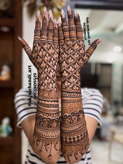Abhishek Kumar - Bridal Mehndi Full Bridal Mehndi (Hands & Arms) photo 42