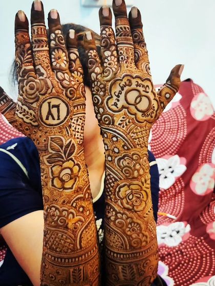 A lovely engagement design with the words 'Just Engaged', interlocking rings, and the couple's initials.