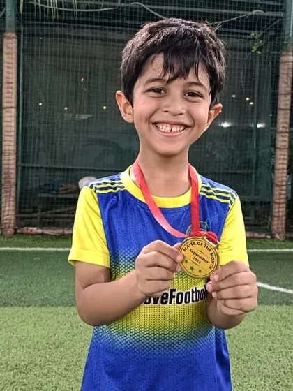 Smiles like these are what keep us going. A happy Player of the Month.